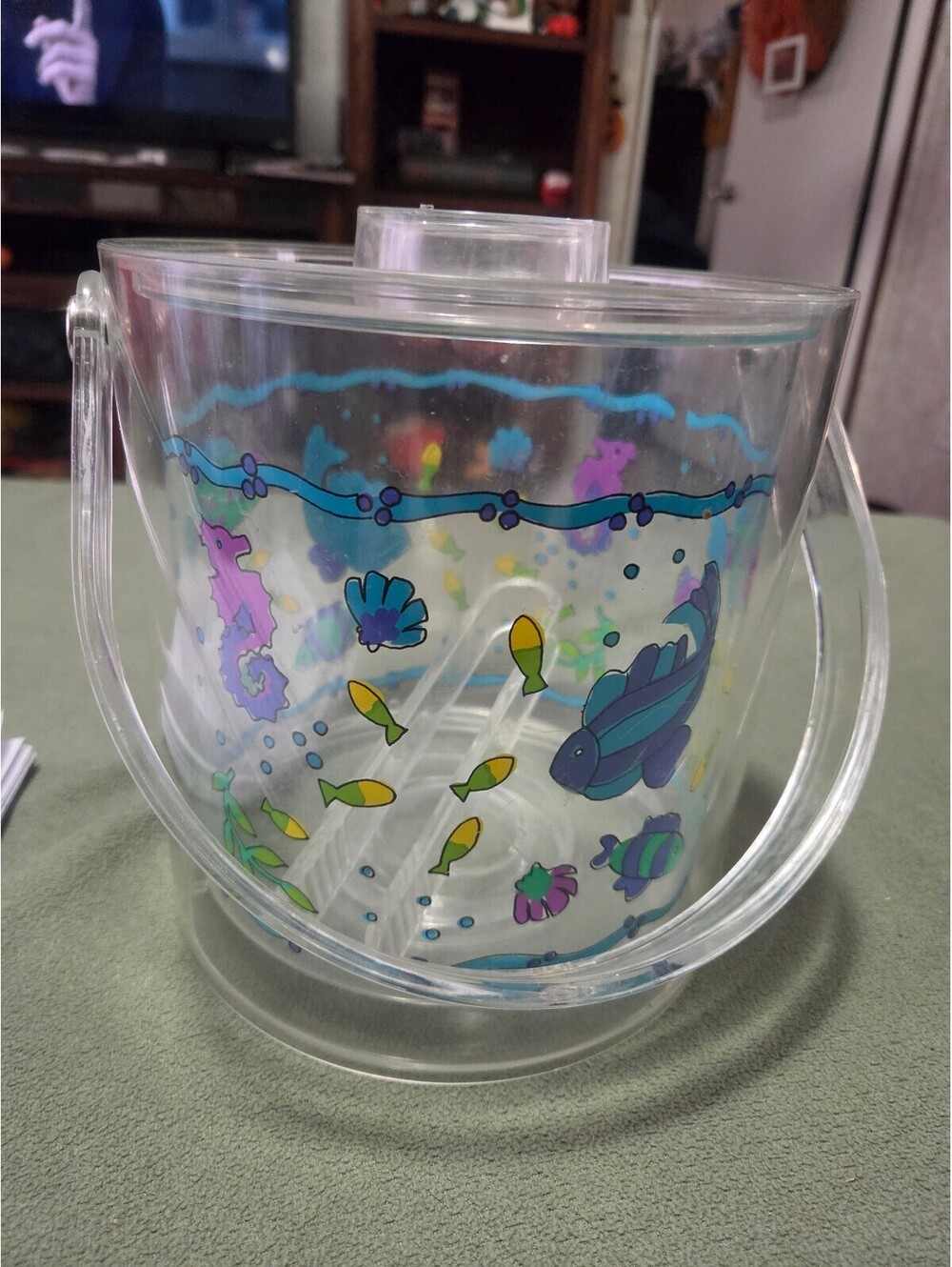 Clear Plastic Ice Bucket Ocean Fish Seahorse Design With Lid Handle & Ice Tongs